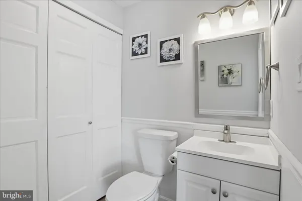 $690,000 | 10410 Labrador Loop, Manassas, VA 20112