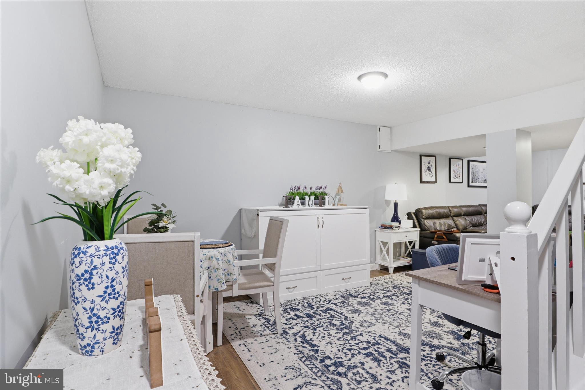 10410 Labrador Loop Manassas, VA 20112 - Photo 37 of 69 23