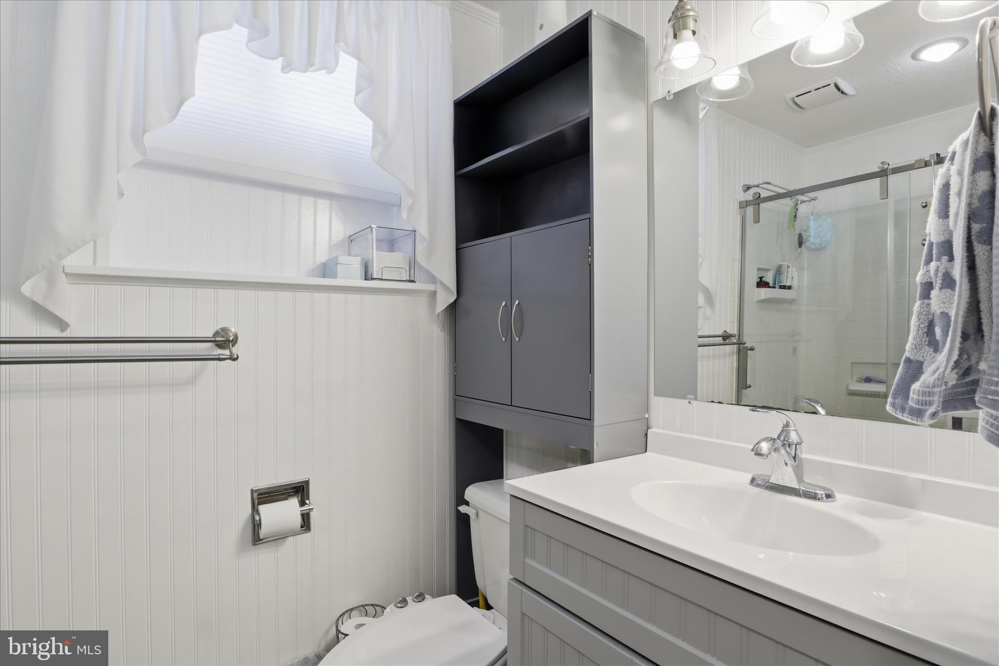 10410 Labrador Loop Manassas, VA 20112 - Photo 45 of 69 24