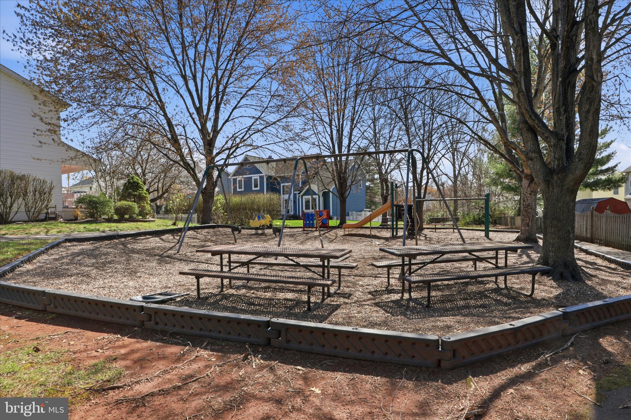 10410 Labrador Loop Manassas, VA 20112 - Photo 51 of 69 35