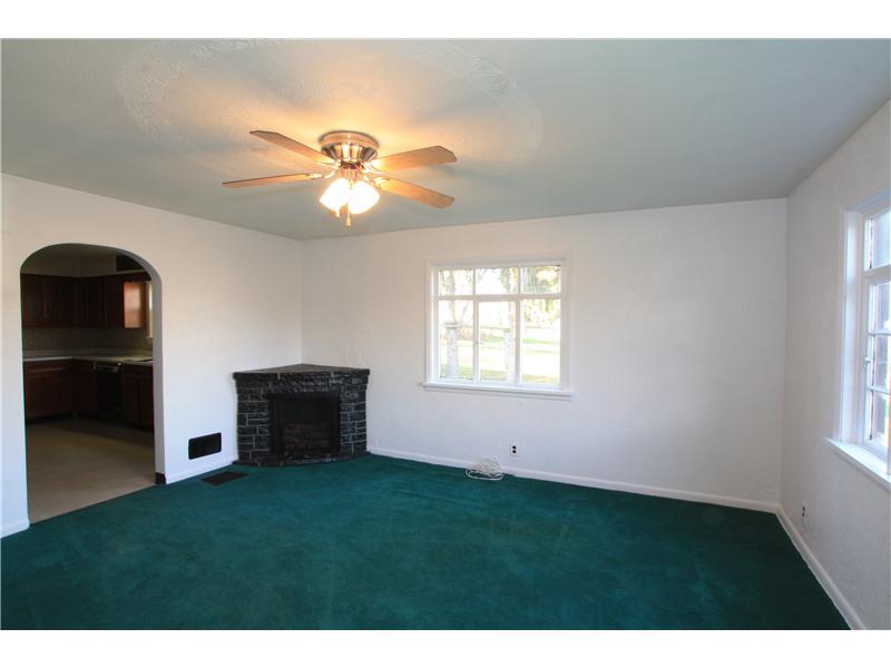 151 Weinman Road Mount Pleasant, PA 15666 - Photo 2 of 13 Living Room.