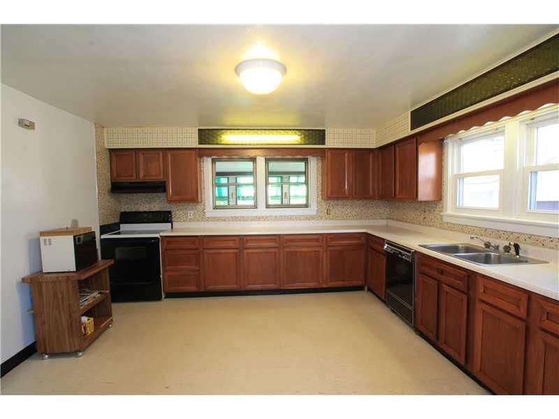 151 Weinman Road Mount Pleasant, PA 15666 - Photo 5 of 13 Kitchen.