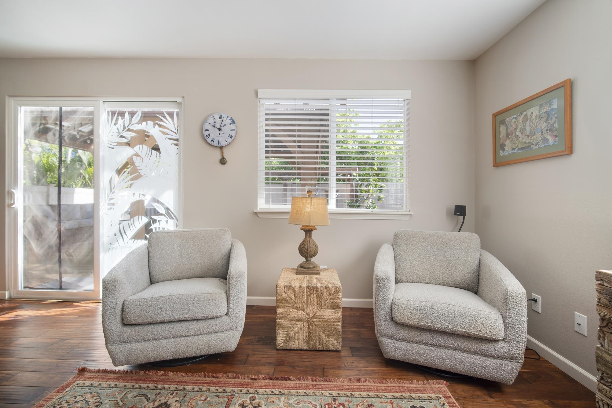 223 Lau Oliwa Loop, Unit 38 Wailuku, HI 96793 - Photo 12 of 50 a living room with furniture and a large window