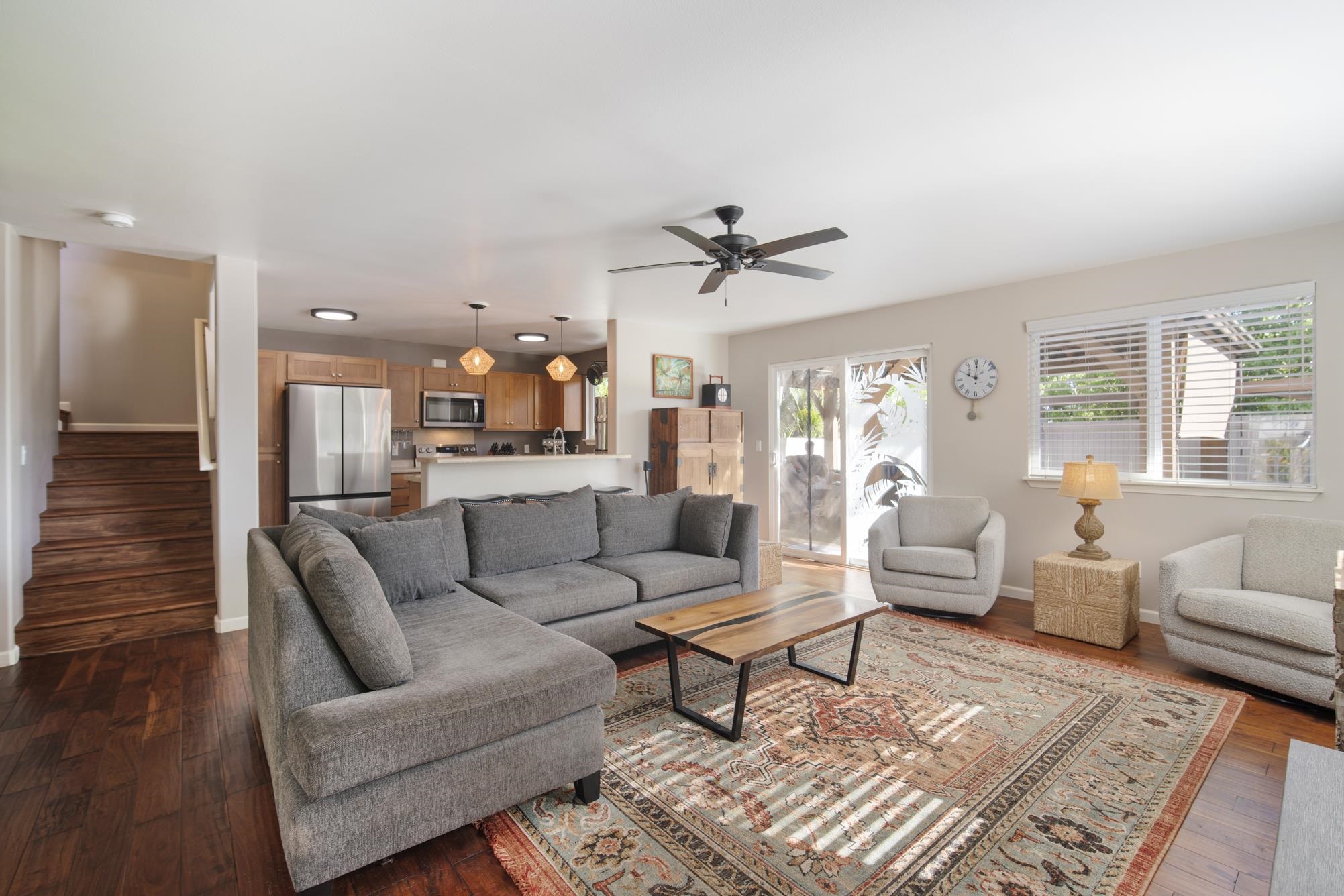 223 Lau Oliwa Loop, Unit 38 Wailuku, HI 96793 - Photo 3 of 50 a living room with furniture and a large window