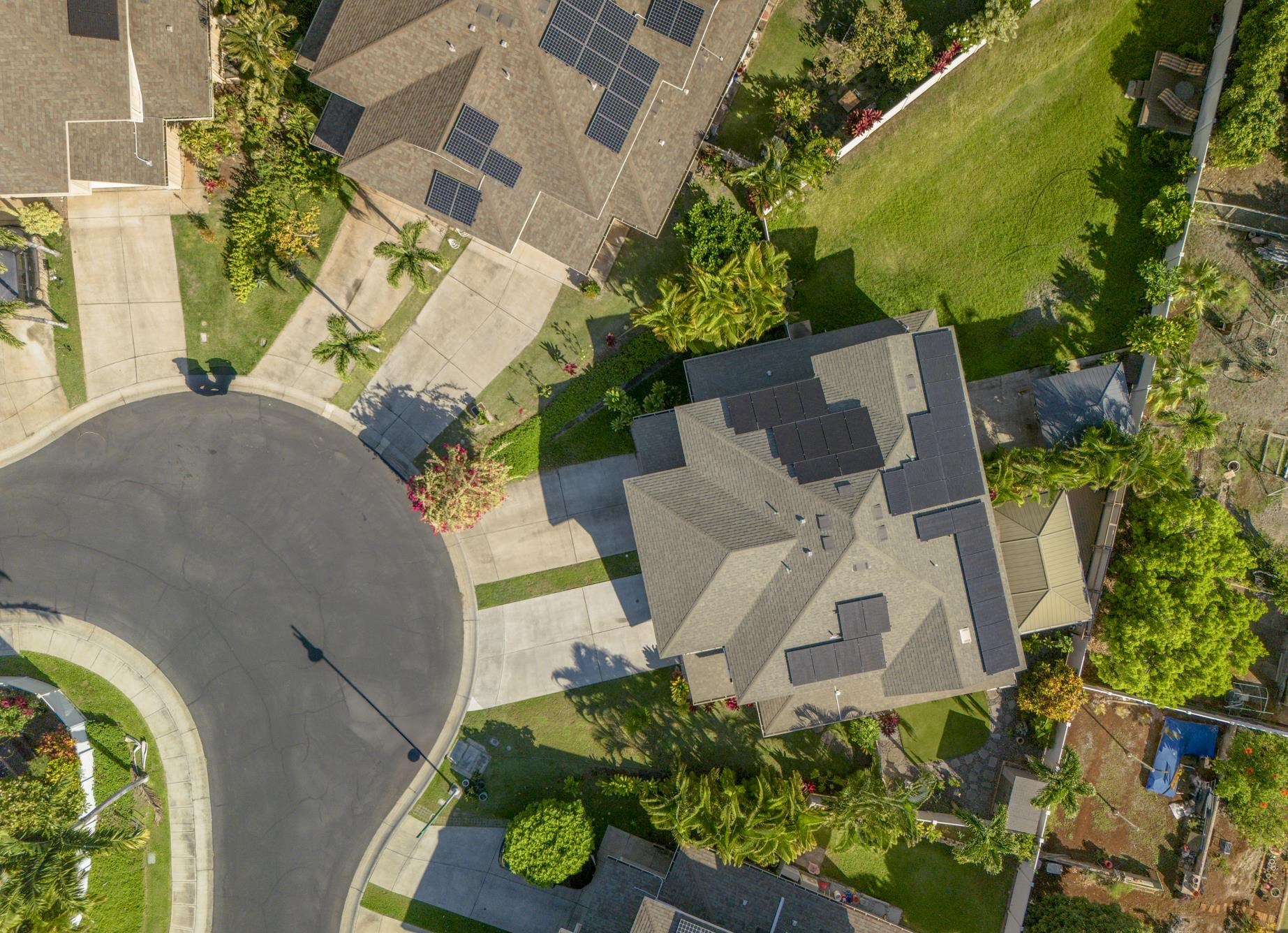 223 Lau Oliwa Loop, Unit 38 Wailuku, HI 96793 - Photo 50 of 50 an aerial view of a house with a yard basket ball court and outdoor seating