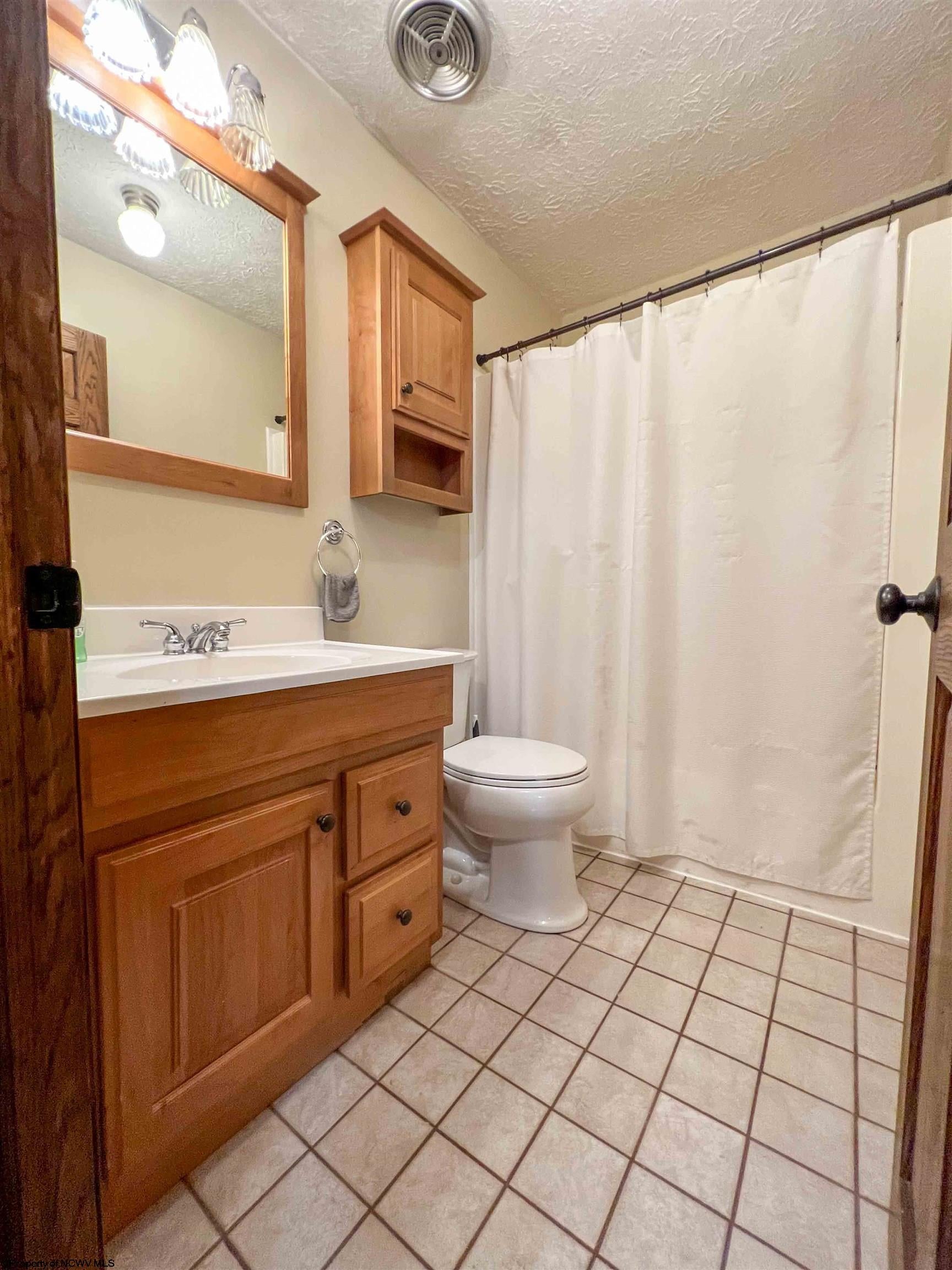 949 Sauls Road Weston, WV 26452 - Photo 17 of 29 Gallery Image 17