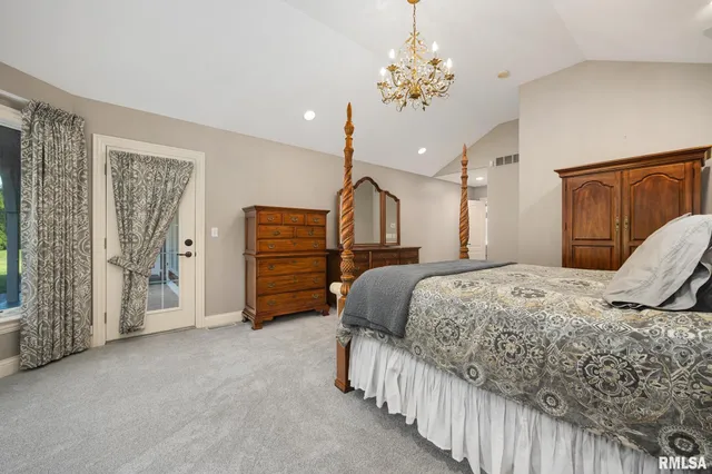 $949,000 | 2233 West Augusta Drive, Dunlap, IL 61525