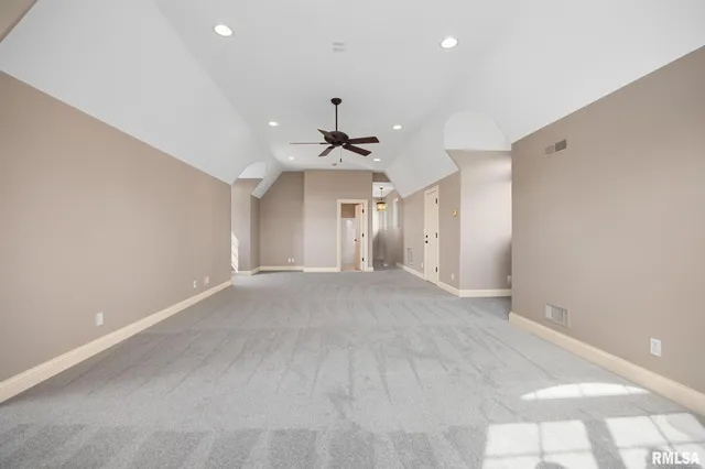 $949,000 | 2233 West Augusta Drive, Dunlap, IL 61525