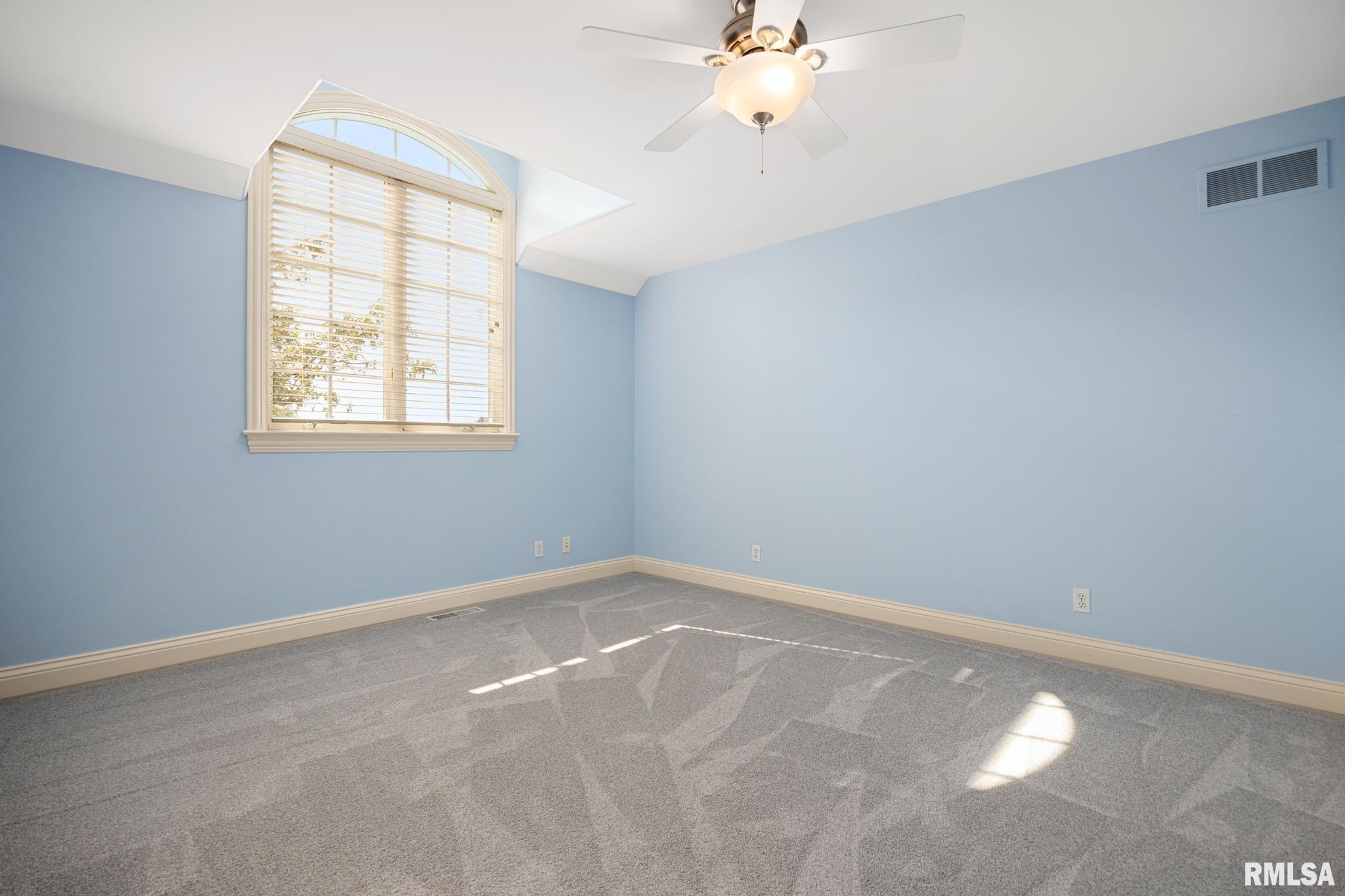 2233 West Augusta Drive Dunlap, IL 61525 - Photo 38 of 65