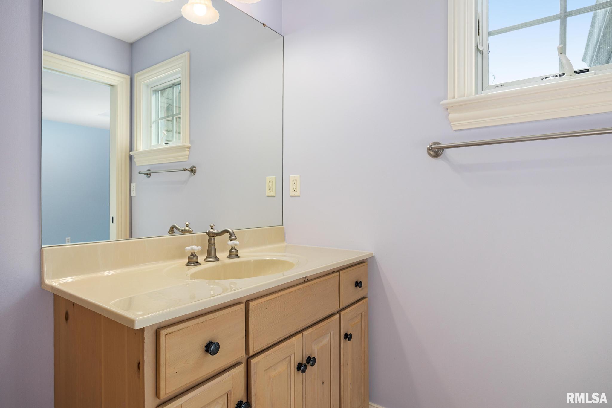 2233 West Augusta Drive Dunlap, IL 61525 - Photo 40 of 65