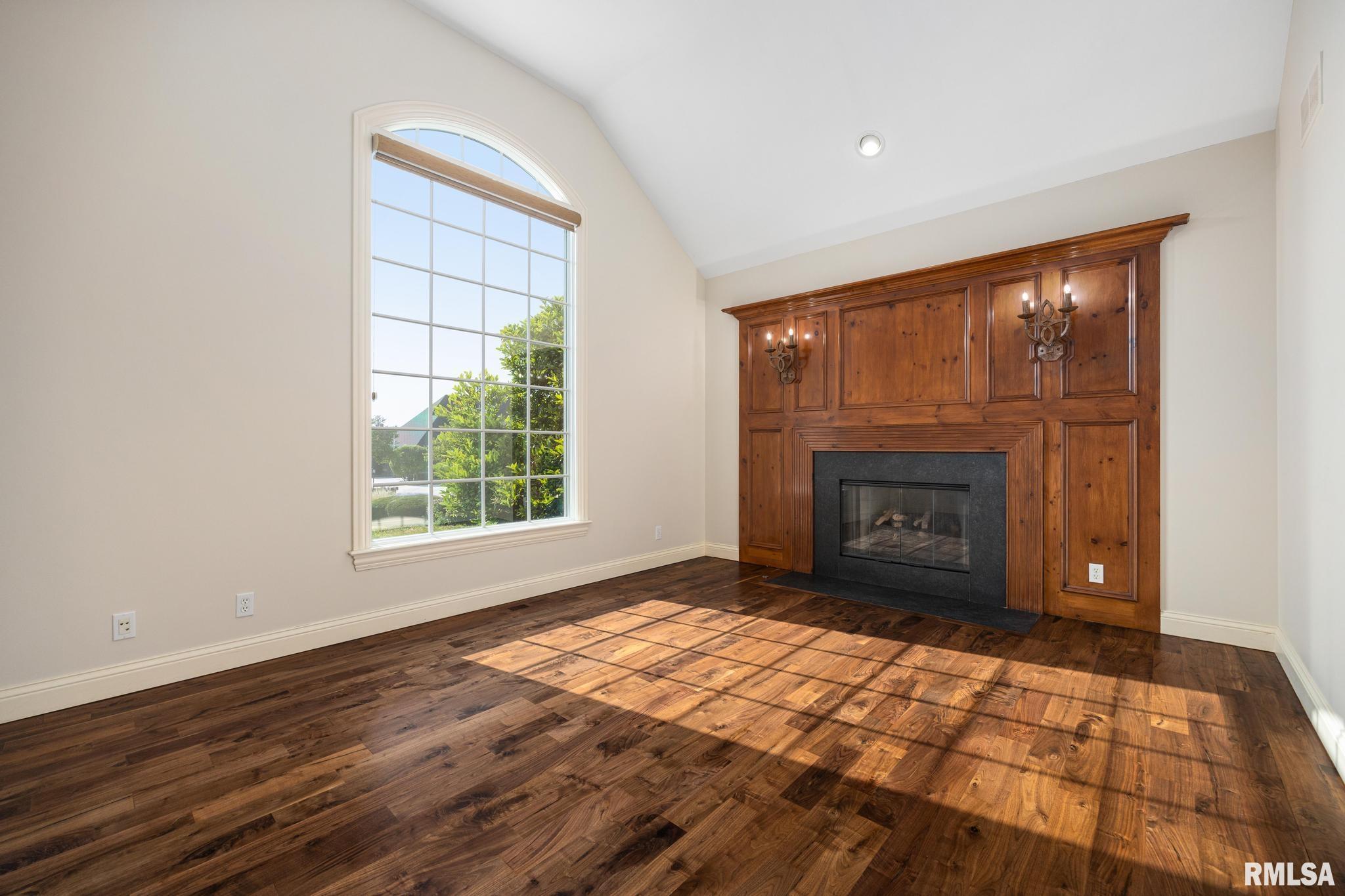 2233 West Augusta Drive Dunlap, IL 61525 - Photo 6 of 65