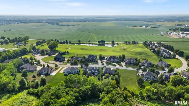 $949,000 | 2233 West Augusta Drive, Dunlap, IL 61525