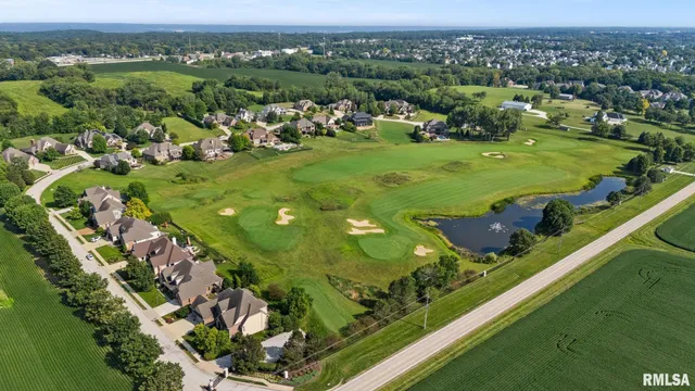 $949,000 | 2233 West Augusta Drive, Dunlap, IL 61525