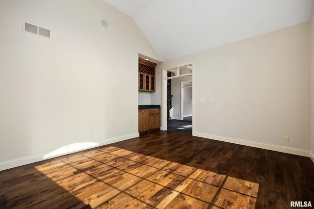 $949,000 | 2233 West Augusta Drive, Dunlap, IL 61525