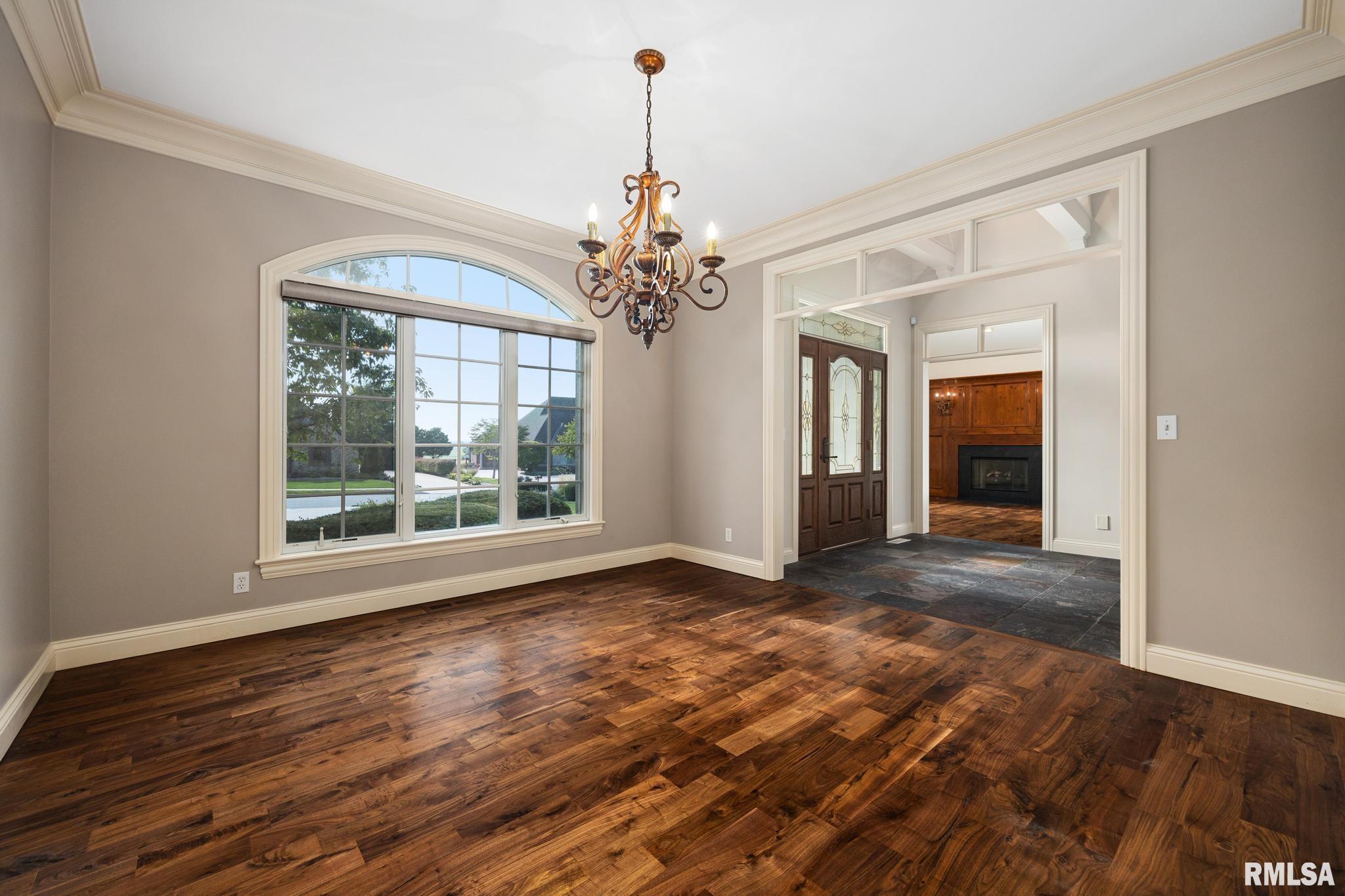 2233 West Augusta Drive Dunlap, IL 61525 - Photo 9 of 65