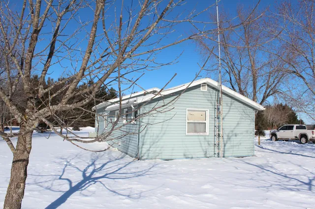 $425,000 | 24154 Herman Johnson Road, Siren, WI 54872
