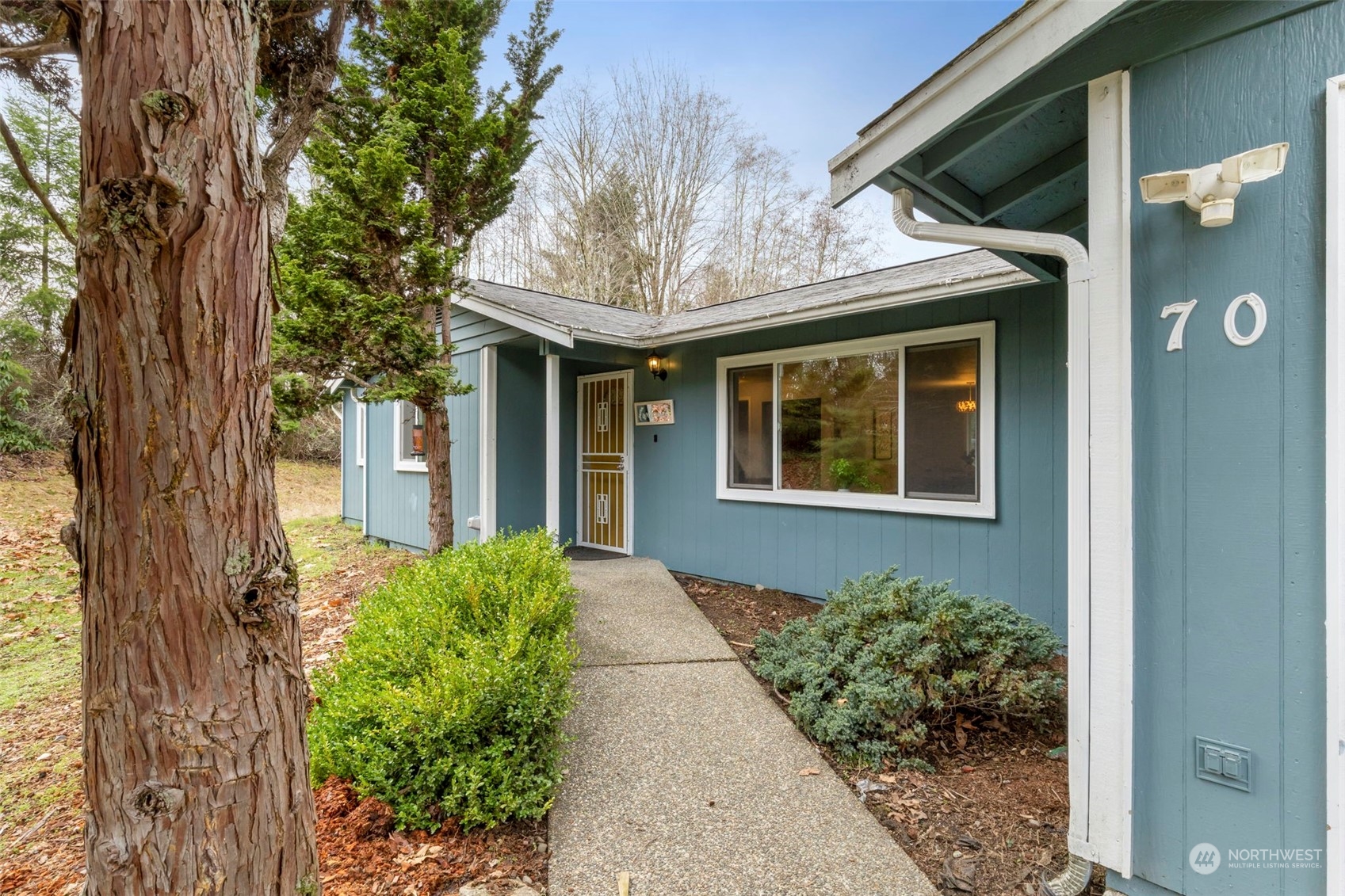 70 East Rauschert Road Grapeview, WA 98546 - Photo 17 of 30 Gallery Image 17