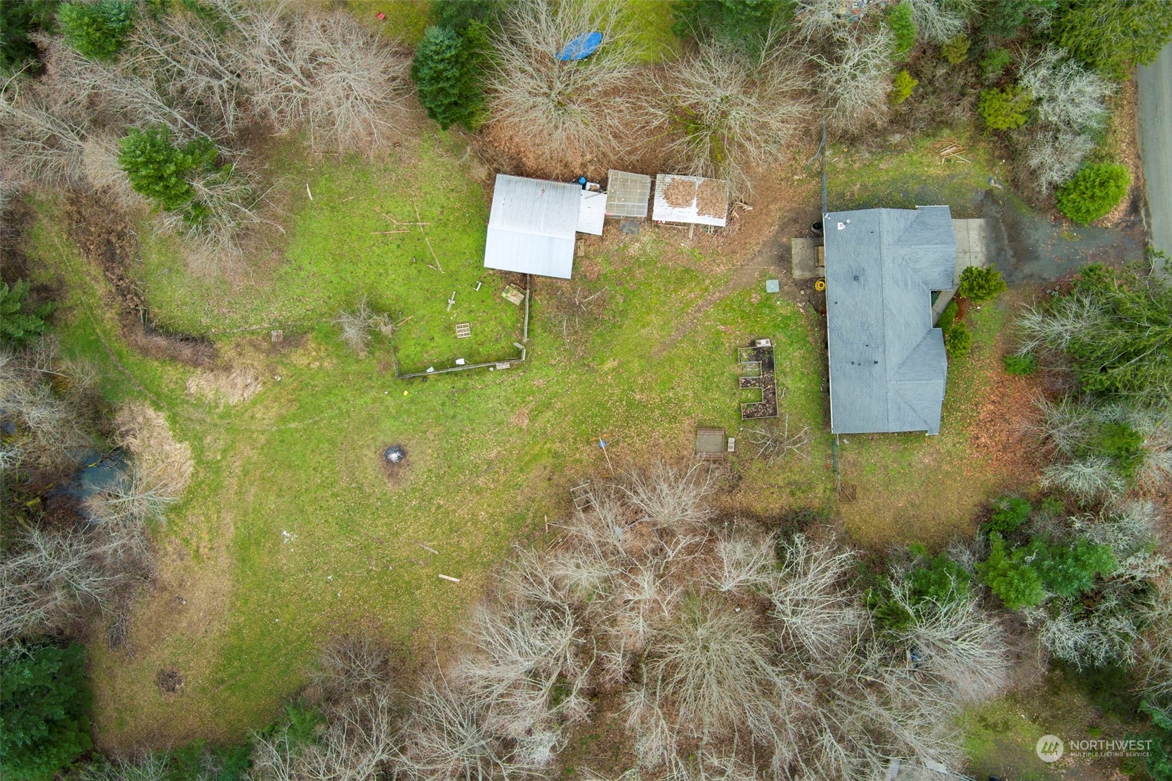 70 East Rauschert Road Grapeview, WA 98546 - Photo 29 of 30 Gallery Image 29