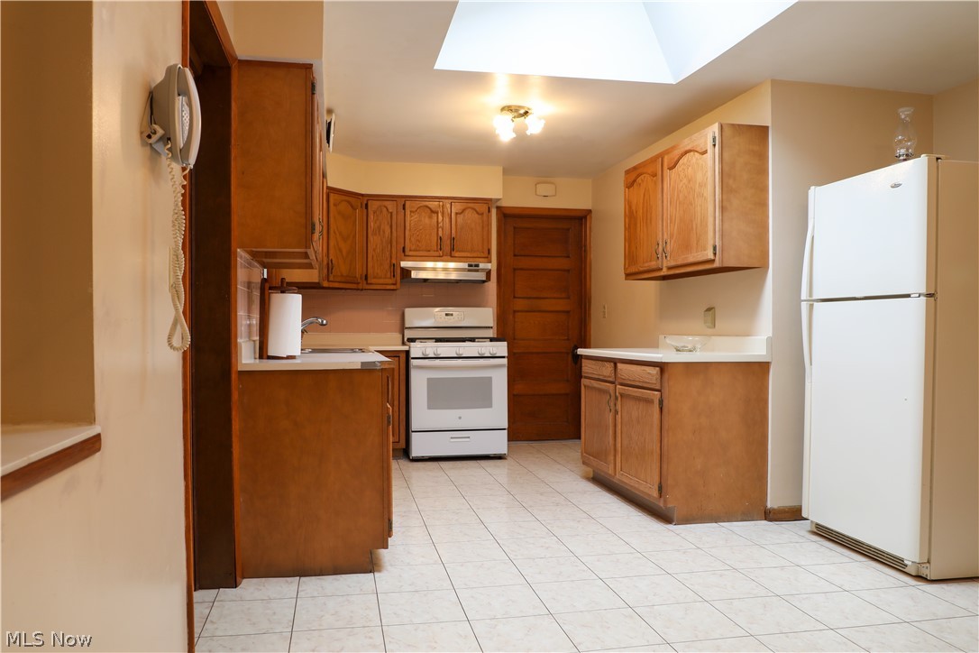 36221 Aurensen Road North Ridgeville, OH 44039 - Photo 5 of 34