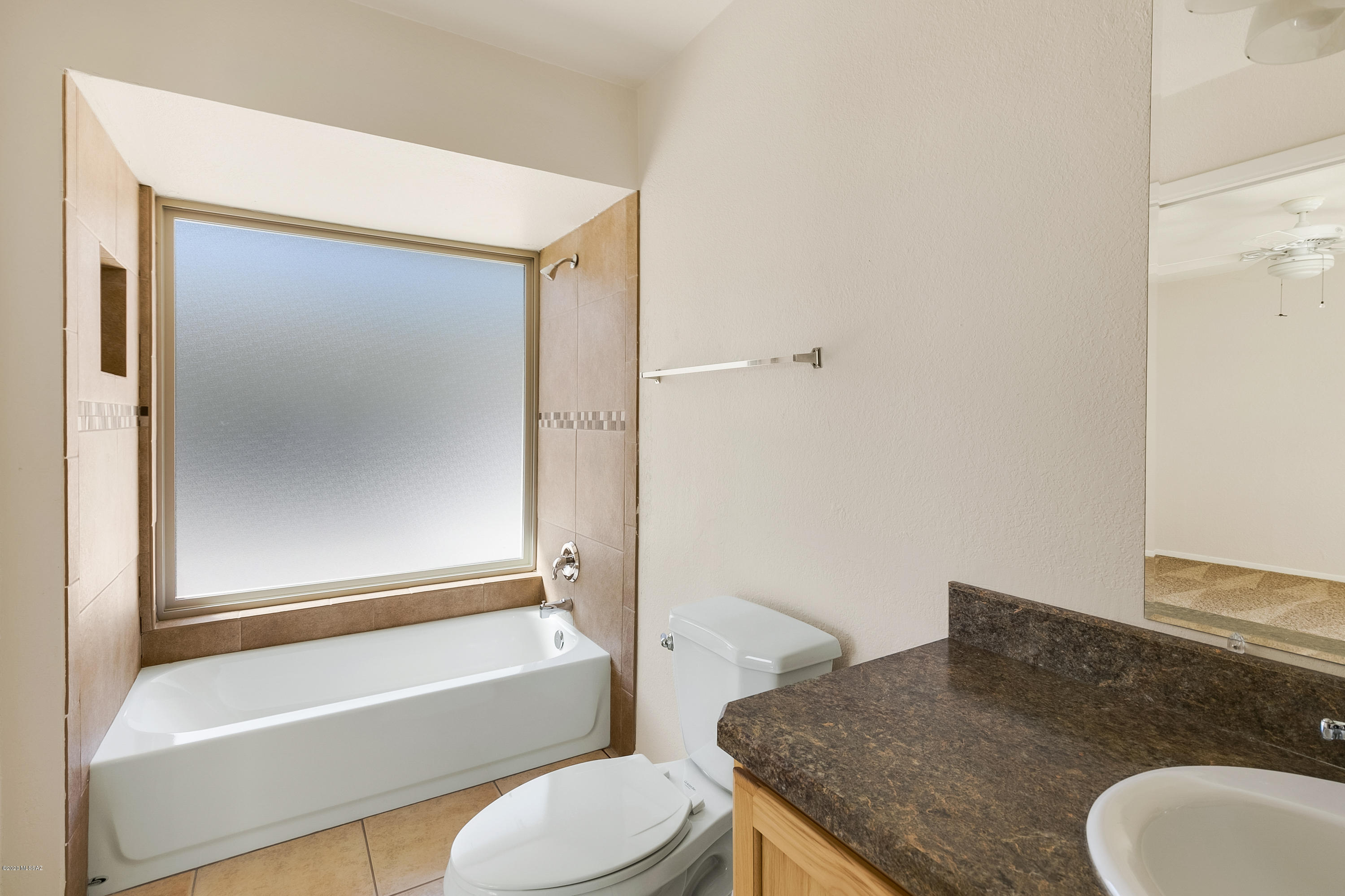 5121 North Kolb Road Tucson, AZ 85750 - Photo 17 of 27