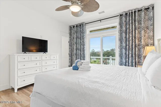 $2,100,000 | 23 Grande View Drive, Ocean Isle Beach, NC 28469