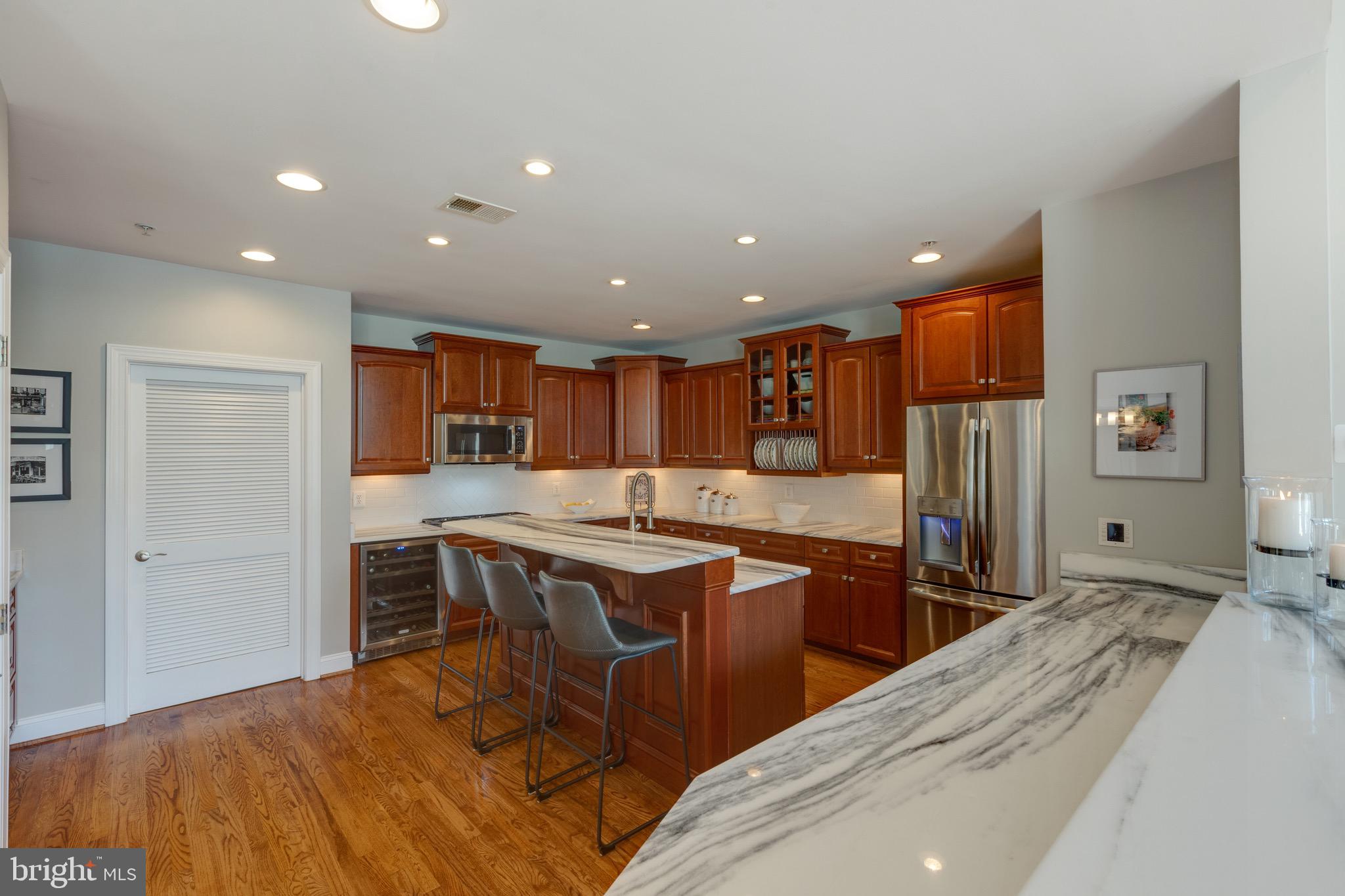 2034 Beacon Heights Drive Reston, VA 20191 - Photo 30 of 62
