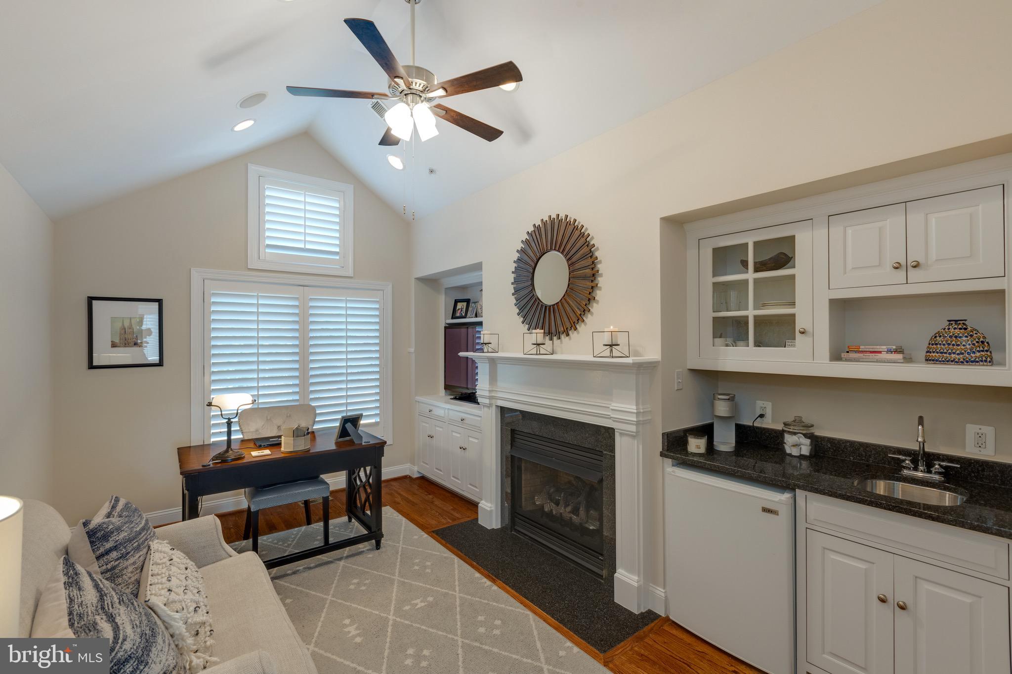 2034 Beacon Heights Drive Reston, VA 20191 - Photo 38 of 62