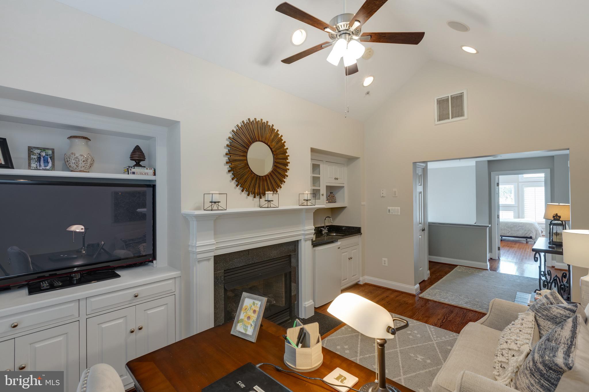 2034 Beacon Heights Drive Reston, VA 20191 - Photo 39 of 62