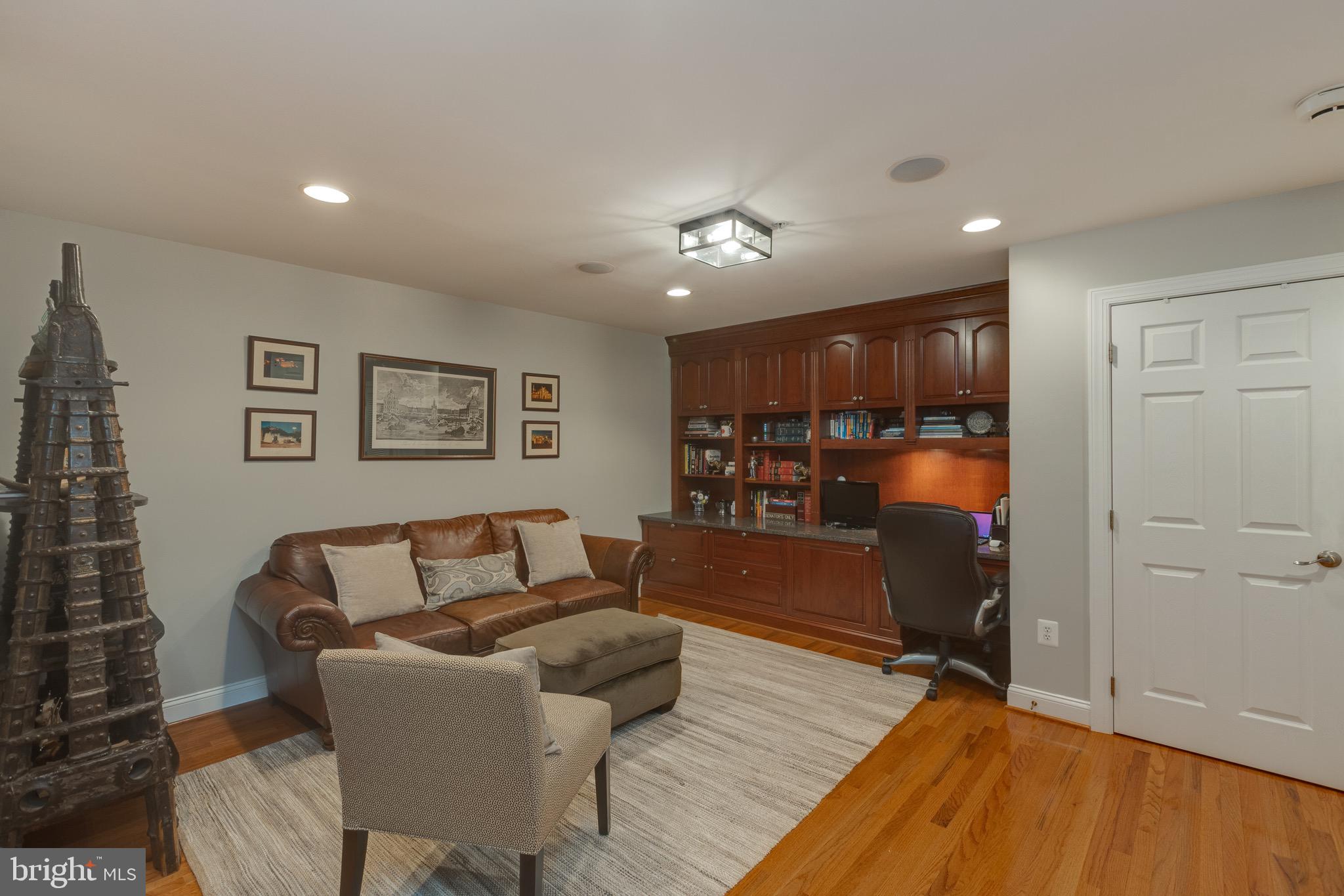 2034 Beacon Heights Drive Reston, VA 20191 - Photo 46 of 62