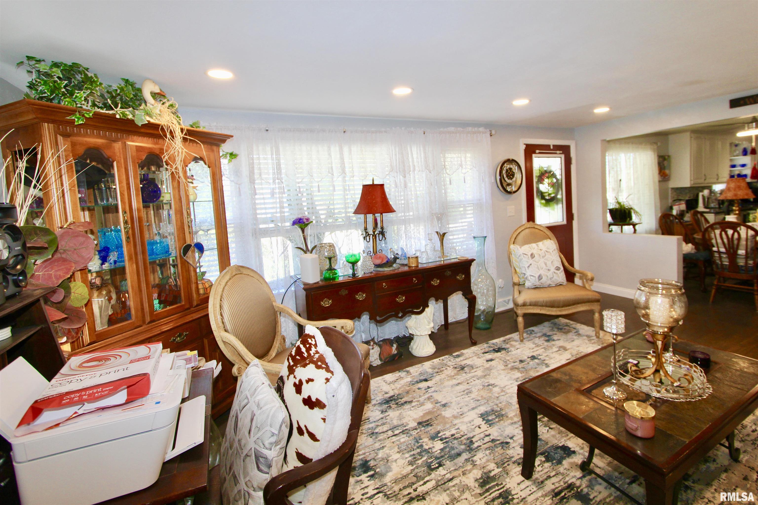 712 Highview Road East Peoria, IL 61611 - Photo 11 of 31