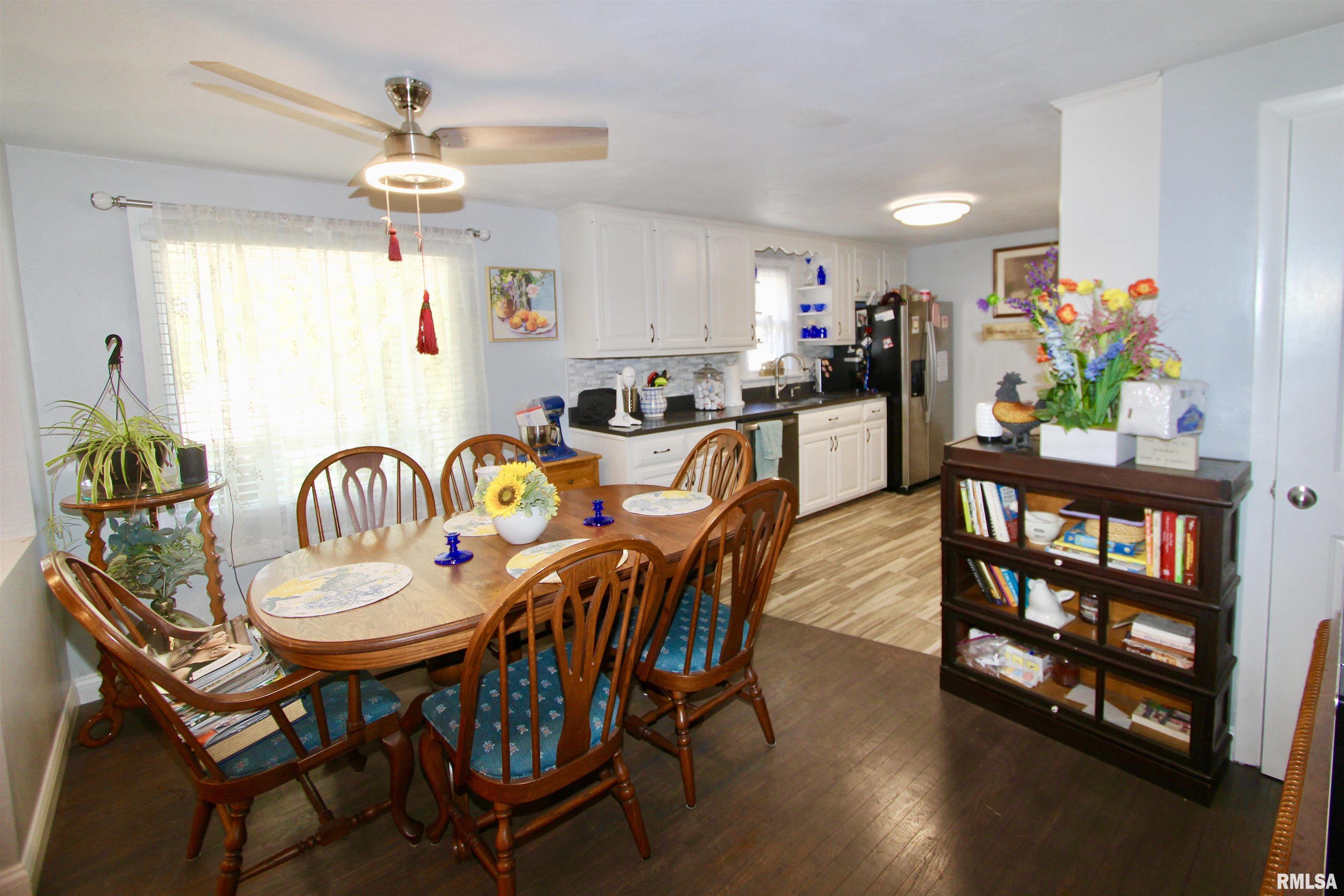 712 Highview Road East Peoria, IL 61611 - Photo 16 of 31