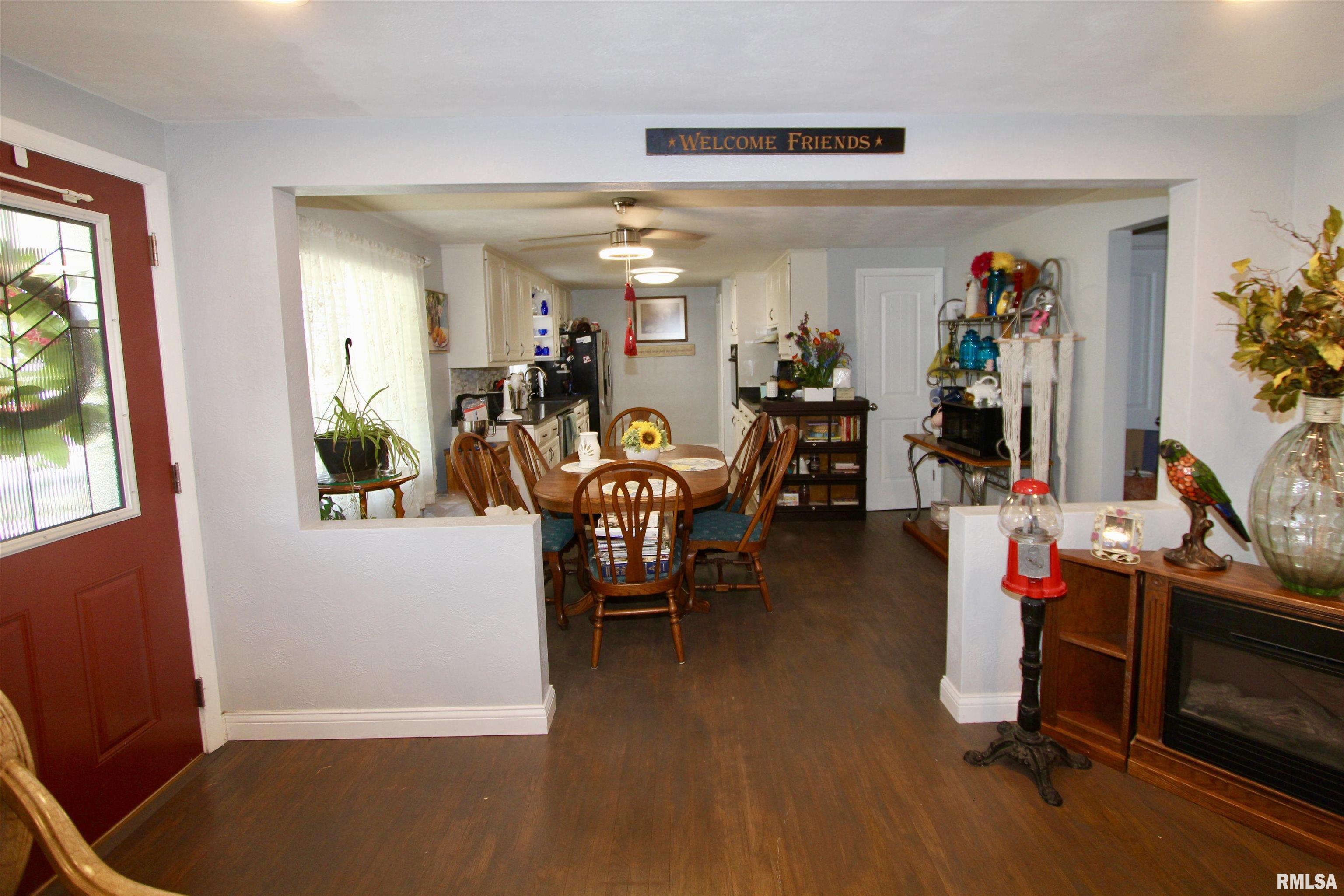 712 Highview Road East Peoria, IL 61611 - Photo 22 of 31