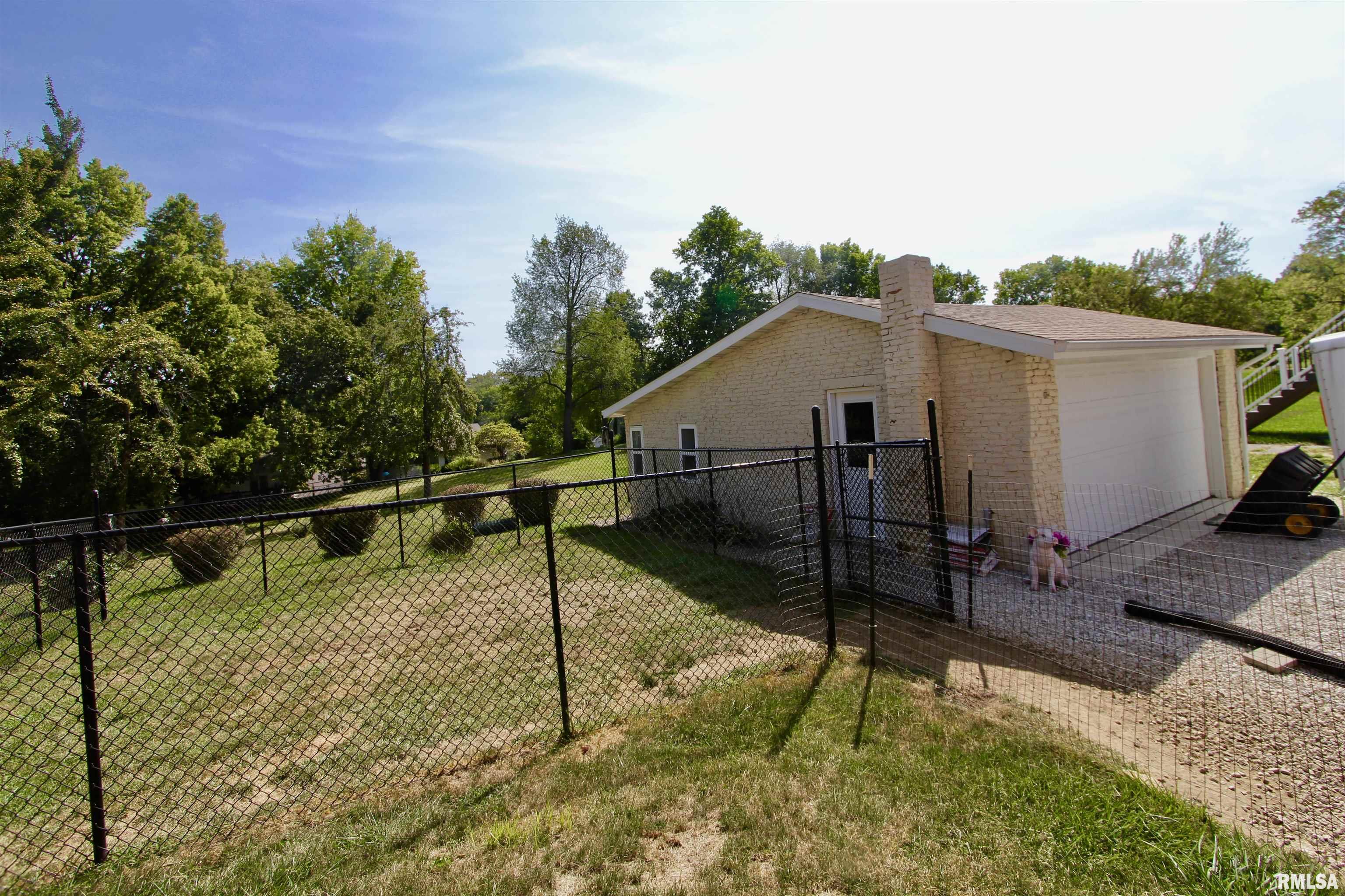 712 Highview Road East Peoria, IL 61611 - Photo 29 of 31