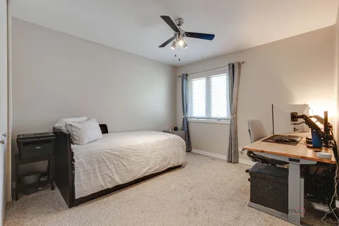 $650,000 | 117 Annapolis Drive, Vernon Hills, IL 60061