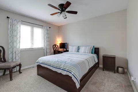 $650,000 | 117 Annapolis Drive, Vernon Hills, IL 60061