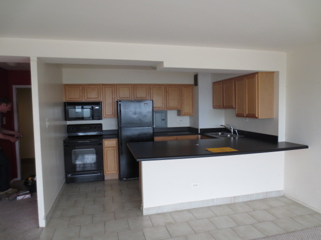 6030 North Sheridan Road, Unit 1603 Chicago, IL 60660 - Photo 2 of 5