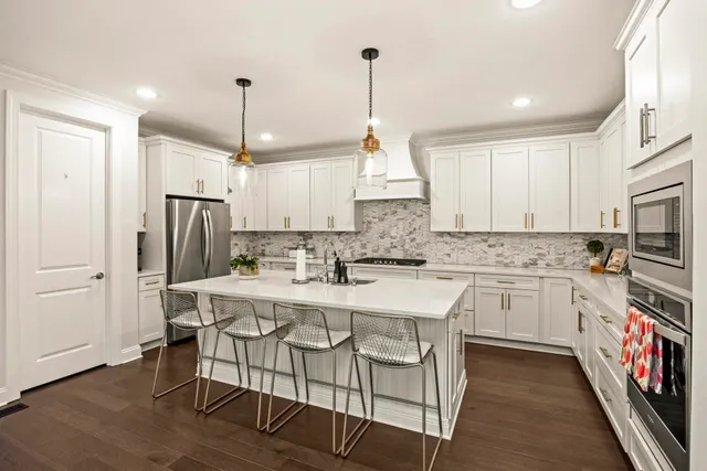 $1,195,900 | 2007 McAvoy Drive, Franklin, TN 37064