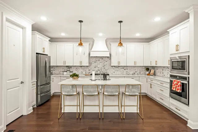 $1,195,900 | 2007 McAvoy Drive, Franklin, TN 37064