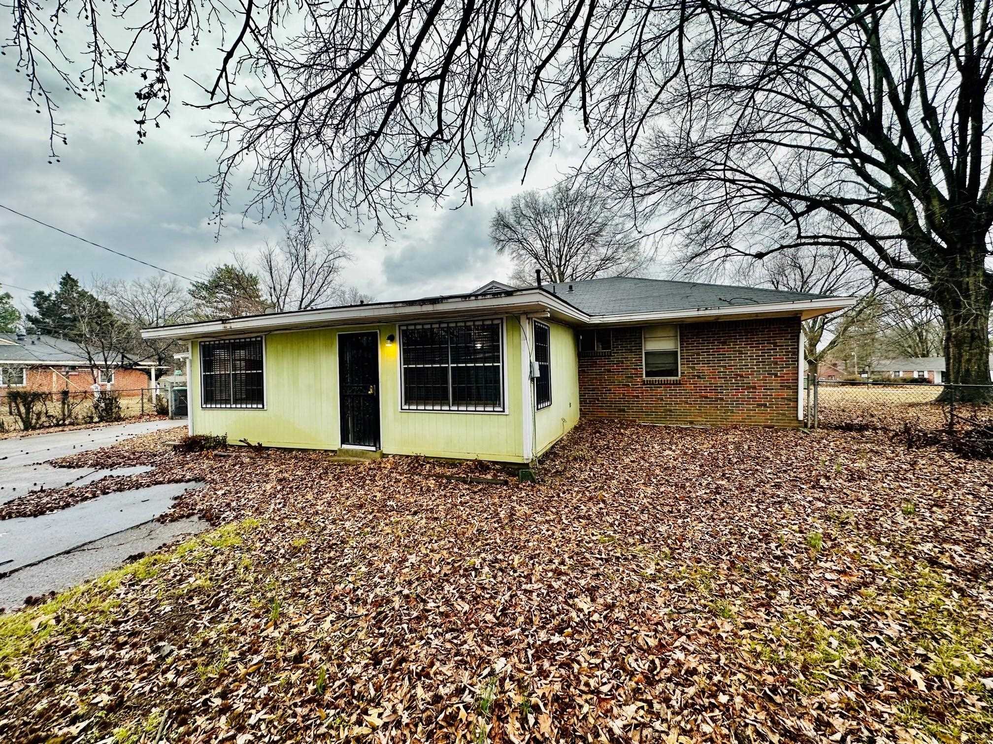 1588 Butterworth Road Memphis, TN 38116 - Photo 20 of 25 Gallery Image 20