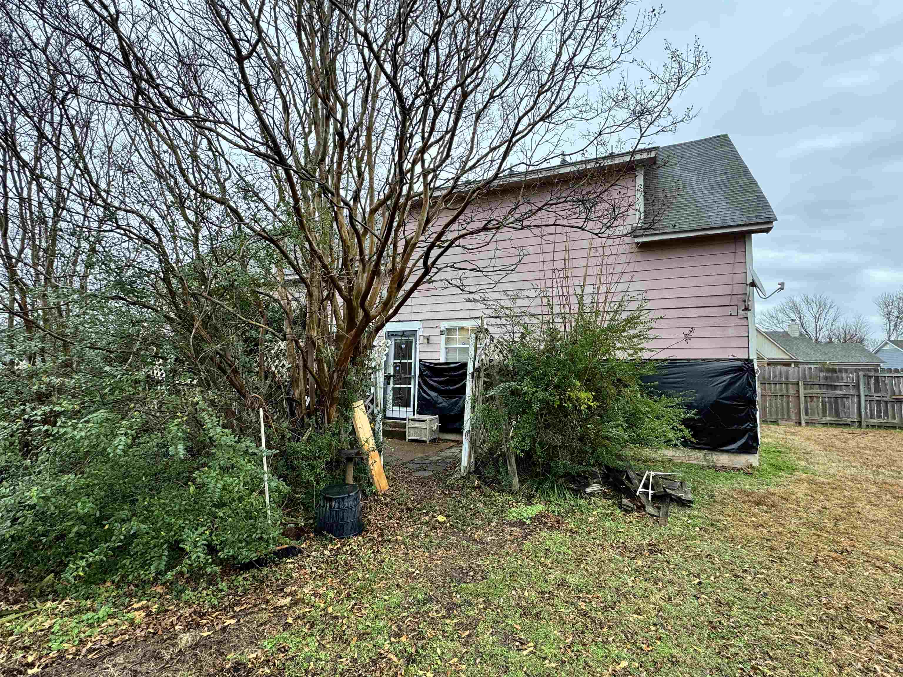 5331 Timber Ridge Drive Memphis, TN 38141 - Photo 16 of 17 Back of property with a patio area