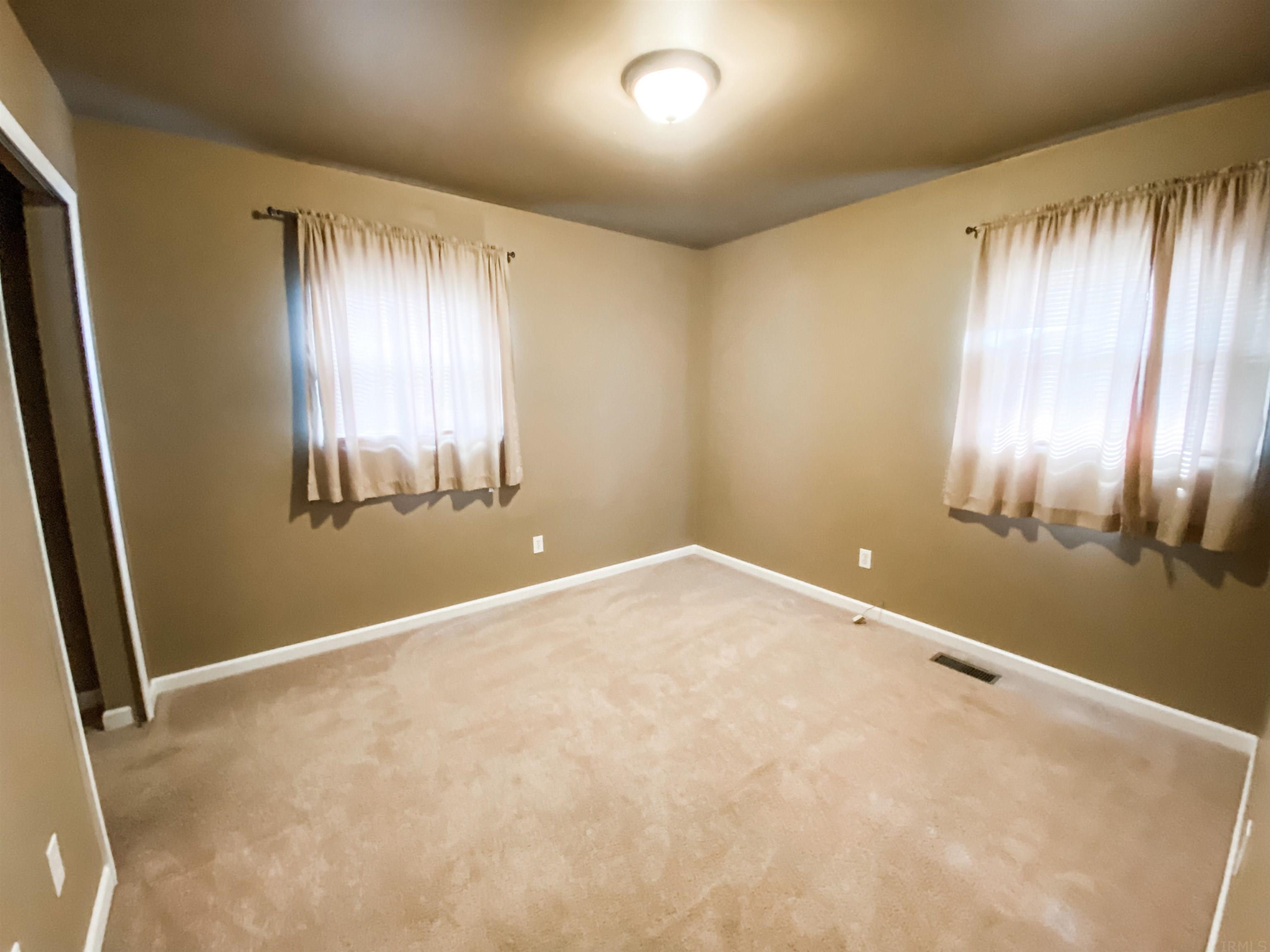 7221 Cranberry Road Fort Wayne, IN 46825 - Photo 8 of 25 Gallery Image 8