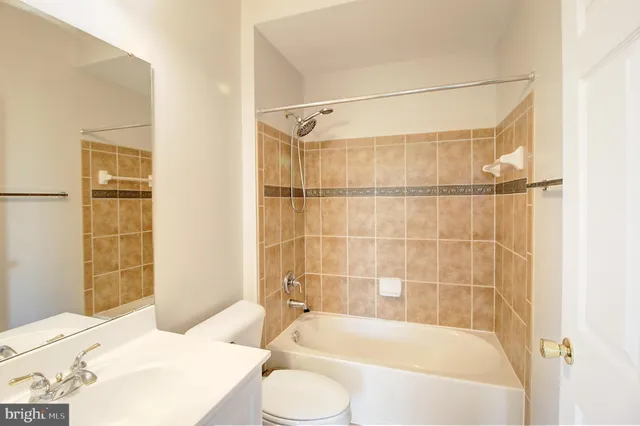 $4,650 | 2150 Chestnut Lane, Frederick, MD 21702