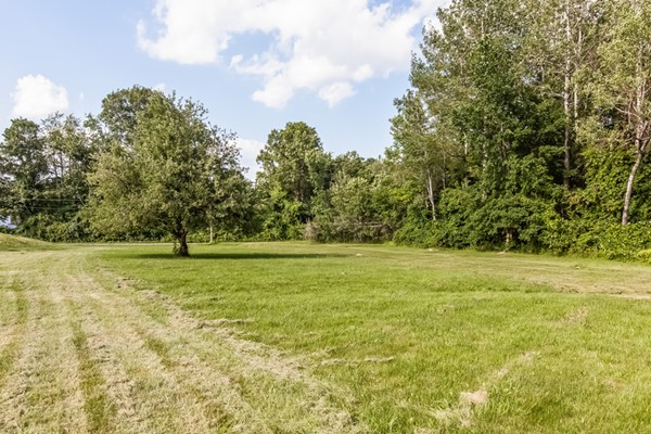 130 Lunenburg Road Townsend, MA 01474 - Photo 8 of 28 Gallery Image 8