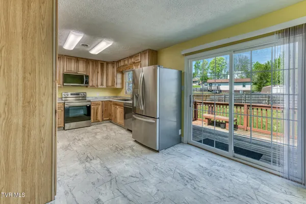 $314,900 | 515 Hickory Hills Road, Church Hill, TN 37642