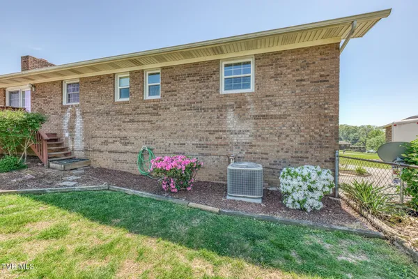 $314,900 | 515 Hickory Hills Road, Church Hill, TN 37642