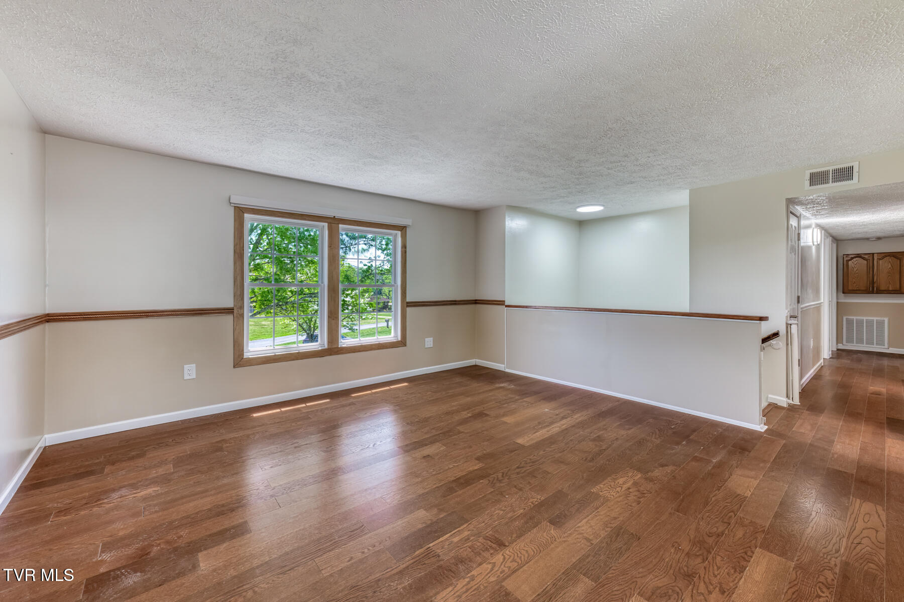 515 Hickory Hills Road Church Hill, TN 37642 - Photo 8 of 44 515 Hickory Hills Rd-12