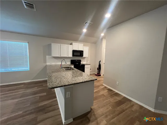 $1,595 | 2410 Moselle Lane, New Braunfels, TX 78130