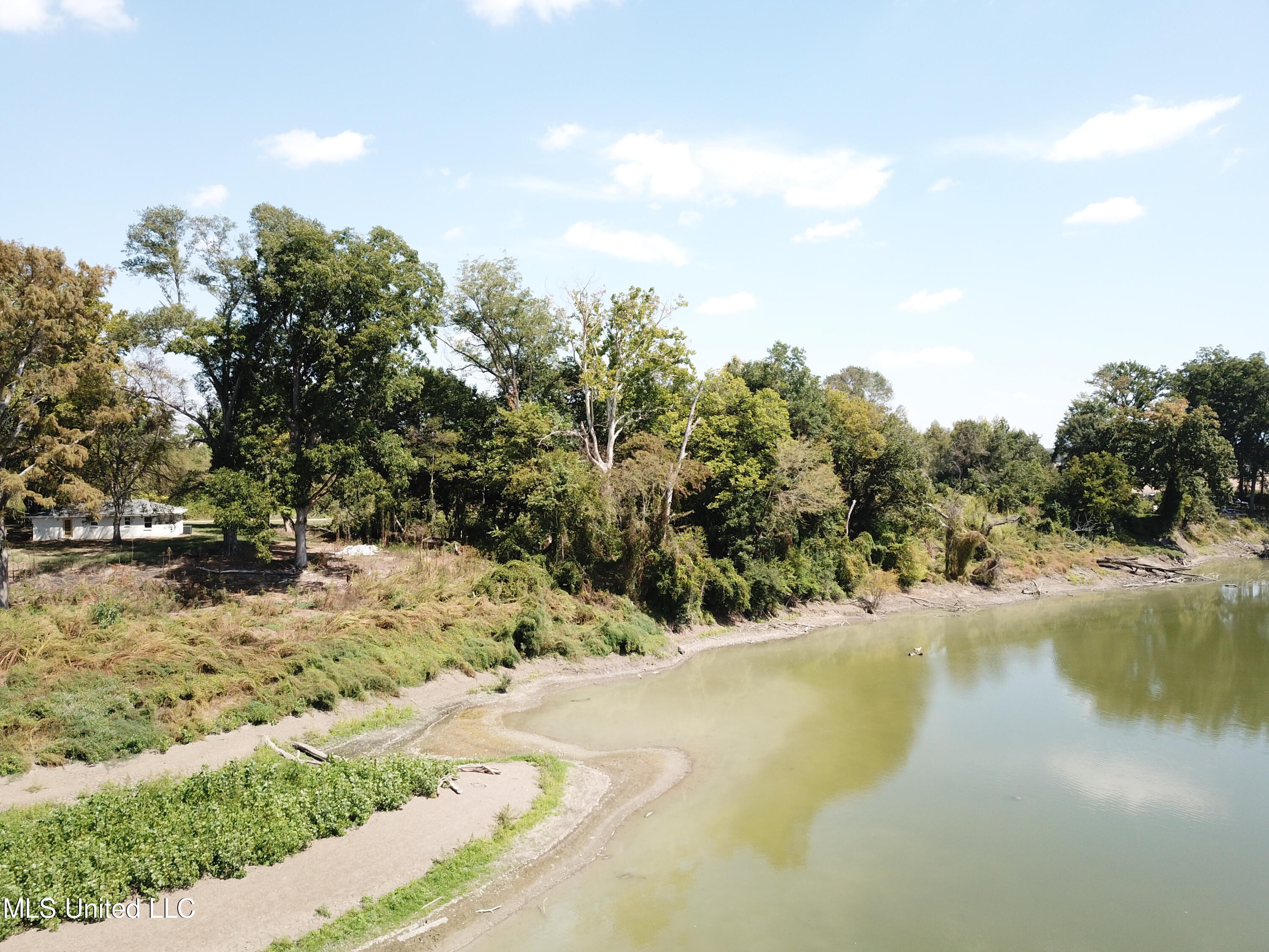 2458 Perkins Road Anguilla, MS 38721 - Photo 17 of 29 DJI_0107