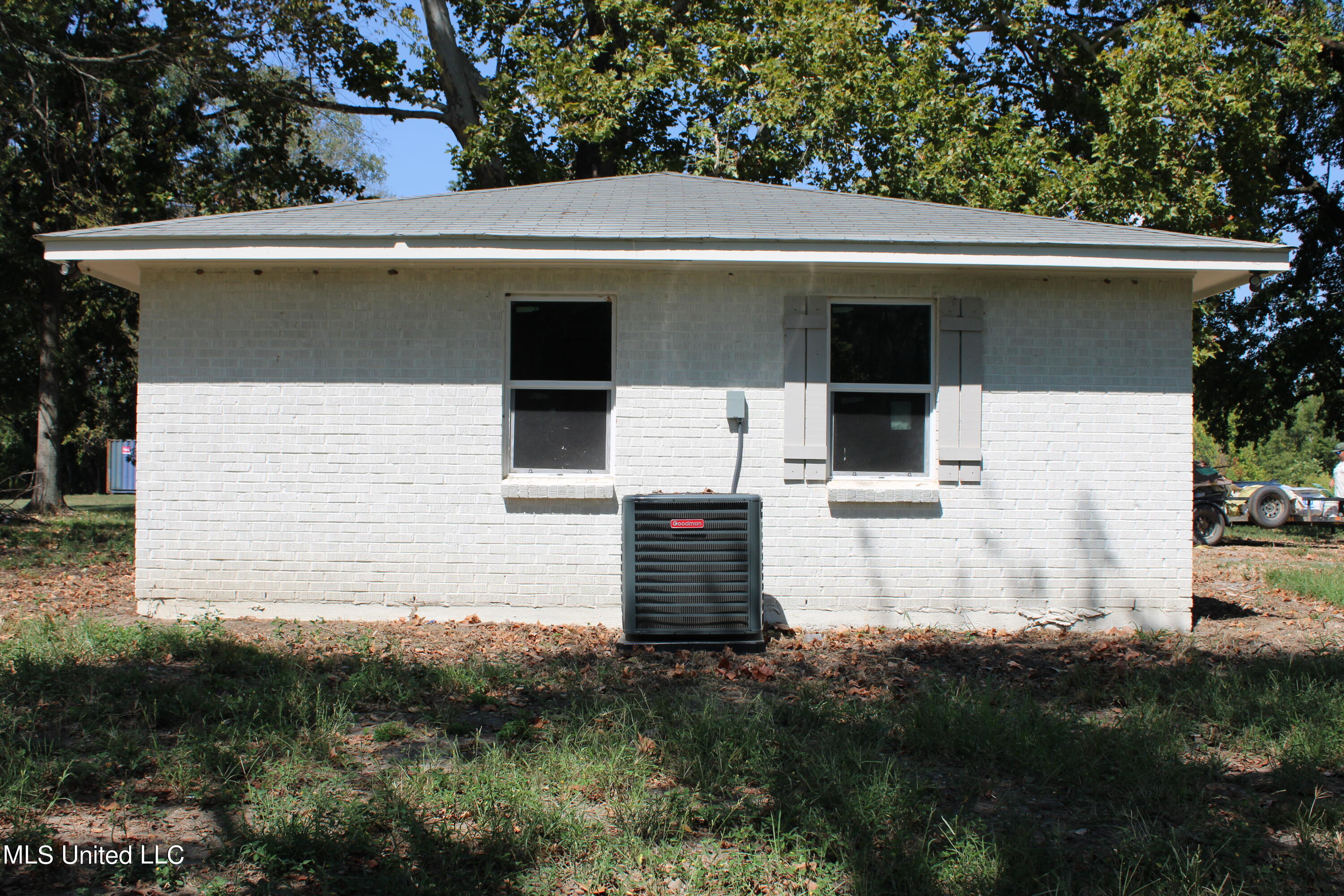 2458 Perkins Road Anguilla, MS 38721 - Photo 5 of 29 IMG_0303