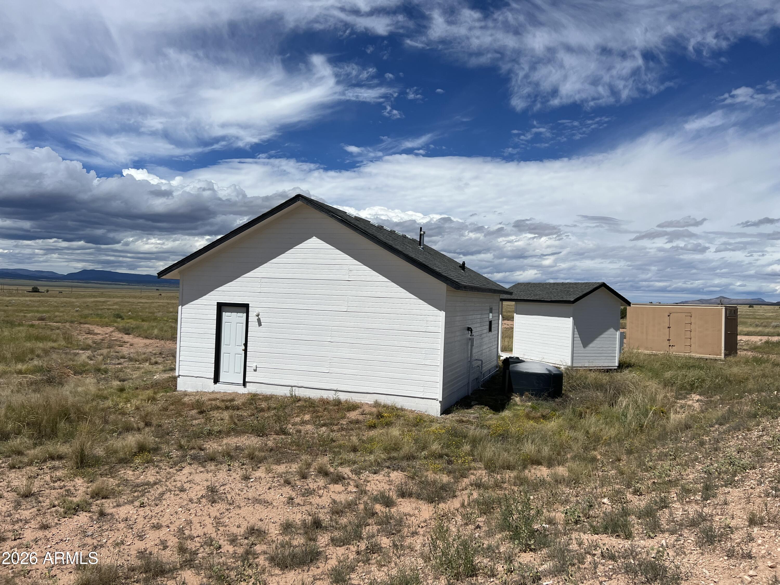 3434 West Malapai Road Paulden, AZ 86334 - Photo 8 of 28 IMG_6871